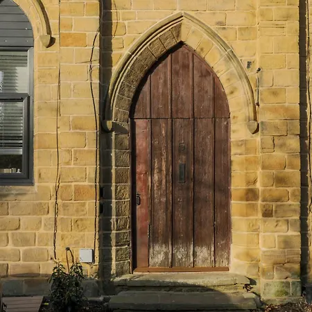 Апартаменти The Old Stone Sanctuary