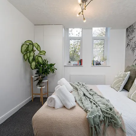 The Old Stone Sanctuary Apartment